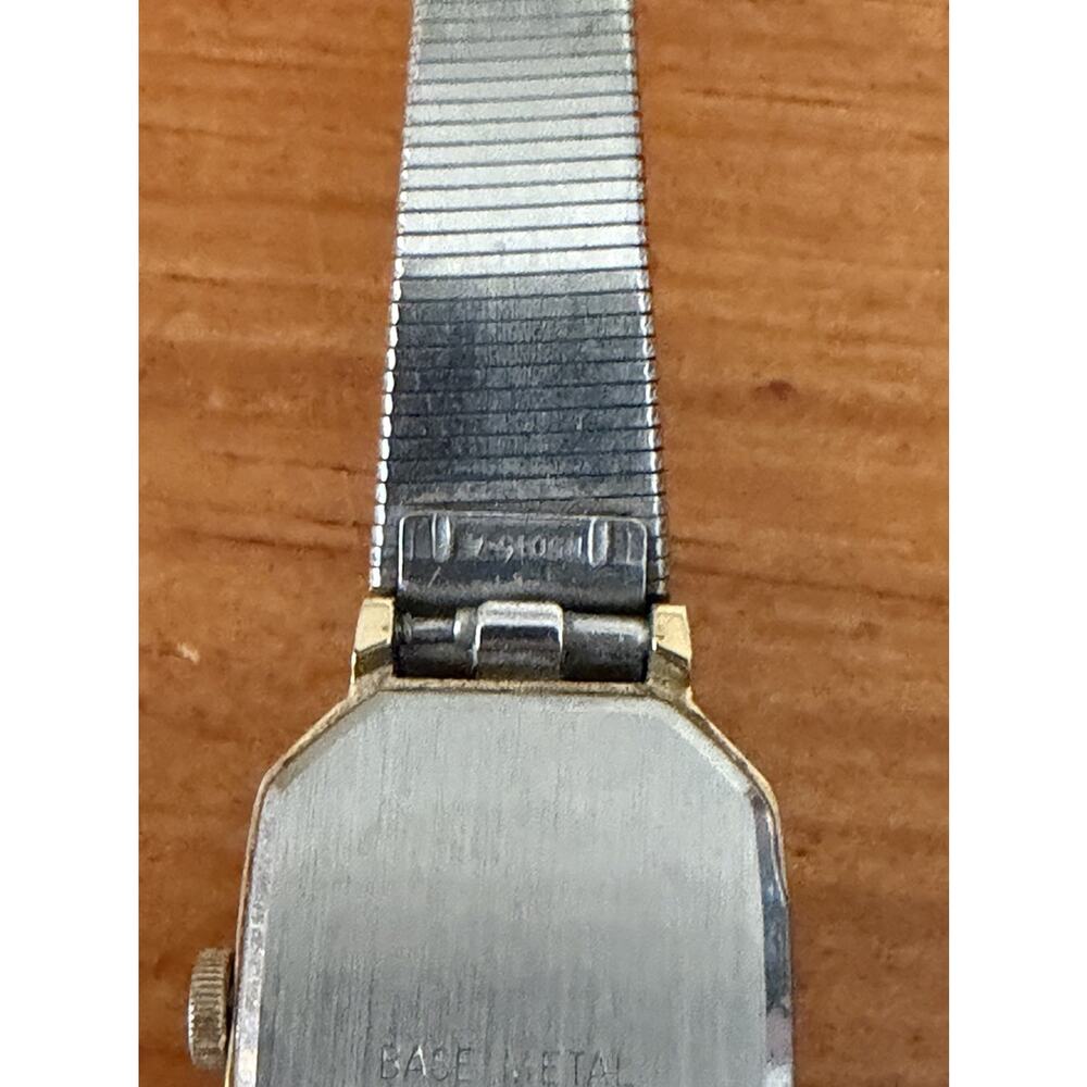 Vintage Seiko Gold Tone Octagonal Case Black Dial Mesh Bracelet Quartz Watch - Picture 13 of 14
